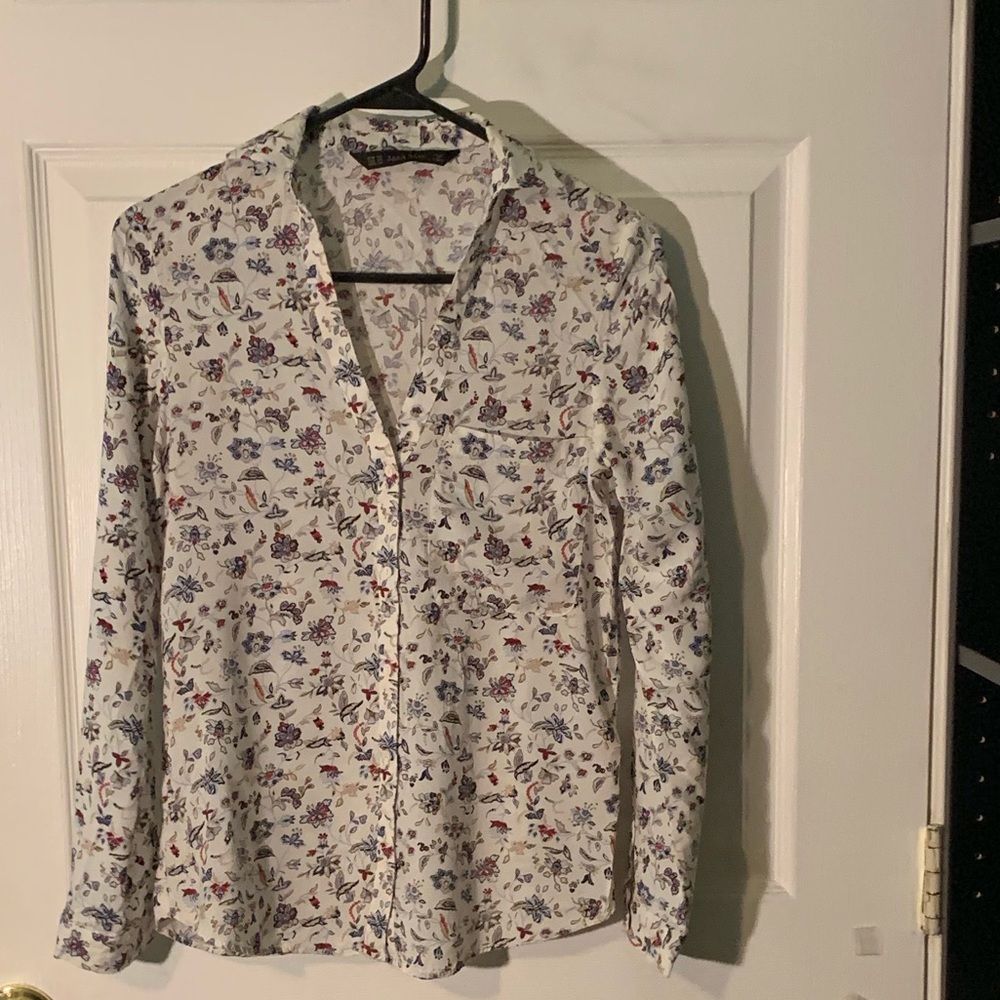 Zara Floral Print Button Down Shirt.